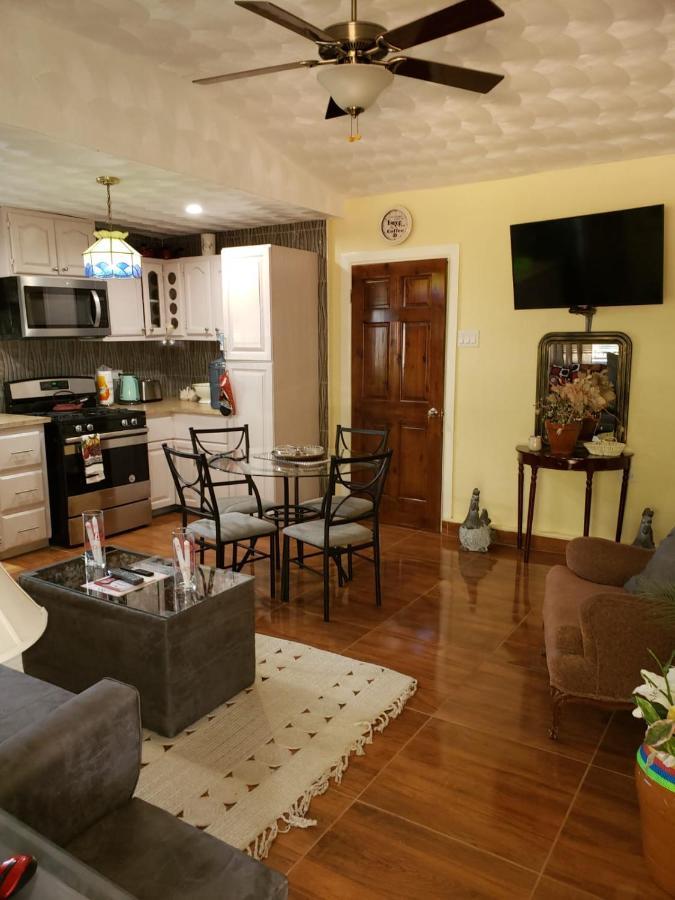 Cliffe Ranch Villa Mandeville Bagian luar foto