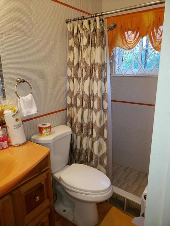 Cliffe Ranch Villa Mandeville Bagian luar foto