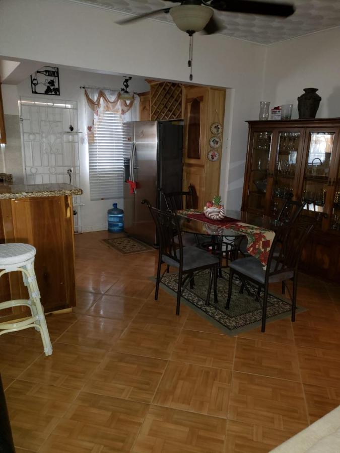Cliffe Ranch Villa Mandeville Bagian luar foto